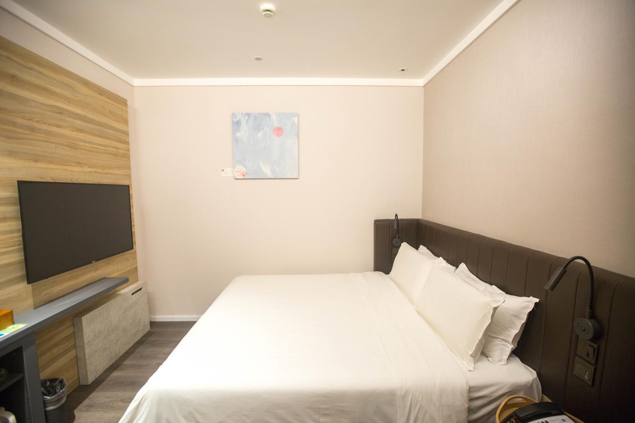 Hanting Premium Hotel Shanghai Plaza 66 Eksteriør billede