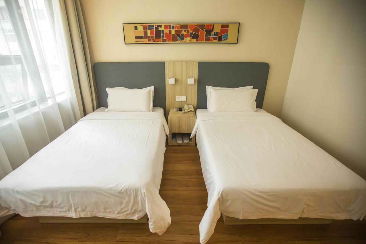 Hanting Premium Hotel Shanghai Plaza 66 Eksteriør billede